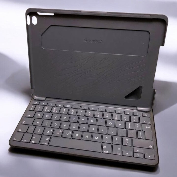 Logitech Wireless Bluetooth Keyboard Cover for iPad Air 2 (USED)